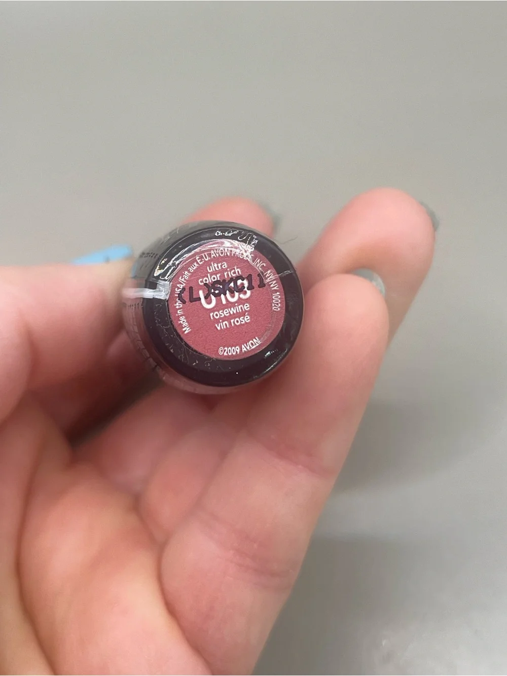 2009 AVON RoseWine U103 ULTRA COLOR RICH Lipstick NEW SEALED